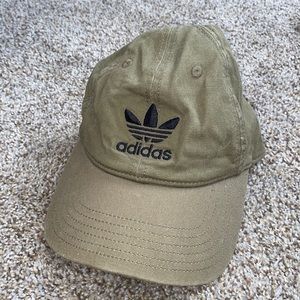 Adidas dad hat